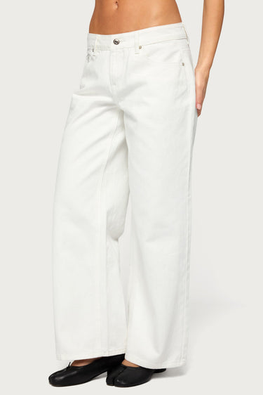 Petite Raelynn Washed Low Rise Baggy Jeans
